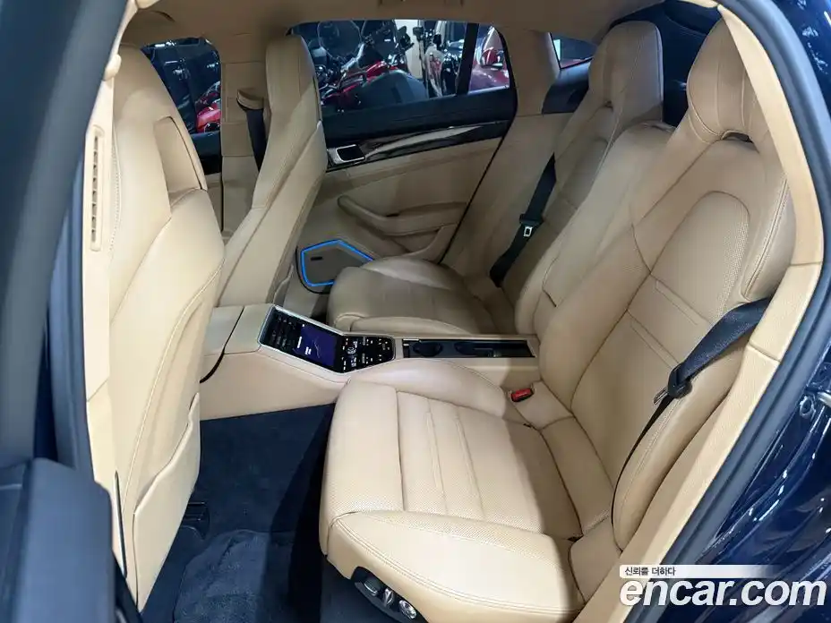 Porsche Panamera 2018 3.0 гидро в Москве № 1280568, фото 18