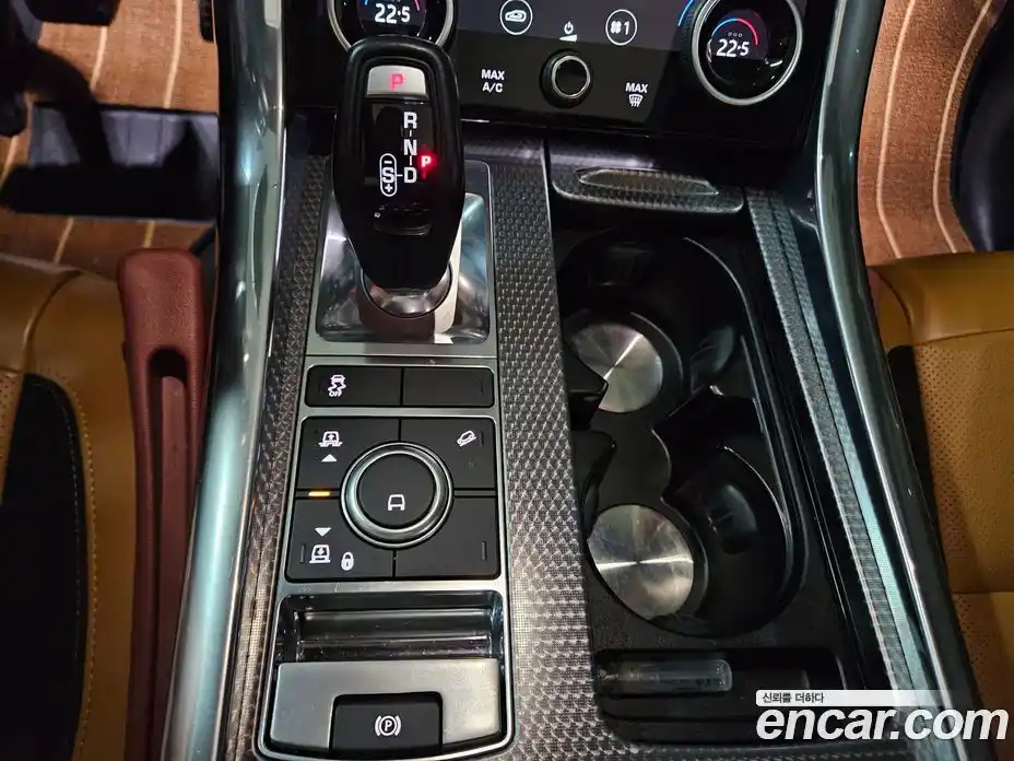 Land Rover Range-Rover Sport 2018 3.0 гидро в Москве № 1280912, фото 14