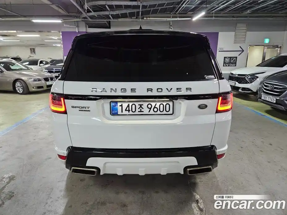Land Rover Range-Rover Sport 2018 3.0 гидро в Москве № 1280912, фото 4