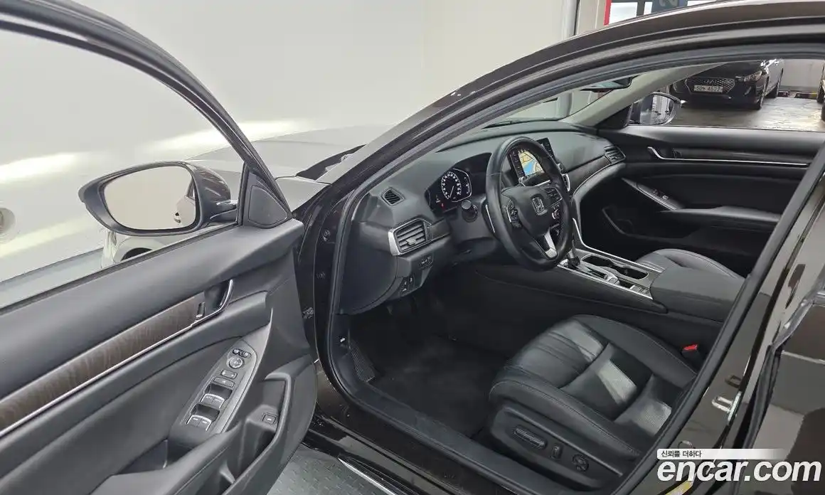 Honda Accord 2019 1.5 гидро в Москве № 1282291, фото 11