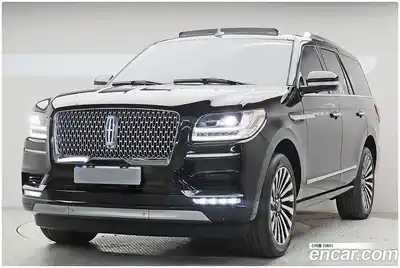 Lincoln Navigator, 2021