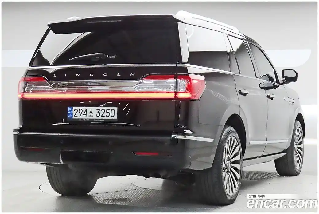 Lincoln Navigator 2021 3.5 гидро в Москве № 1283071, фото 4