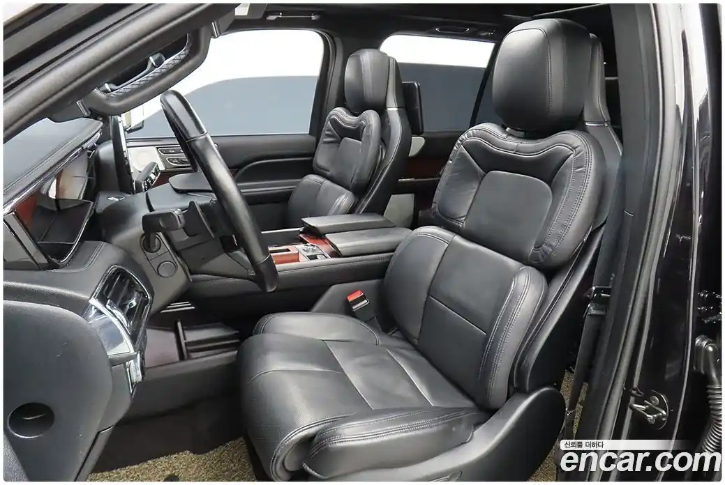 Lincoln Navigator 2021 3.5 гидро в Москве № 1283071, фото 10