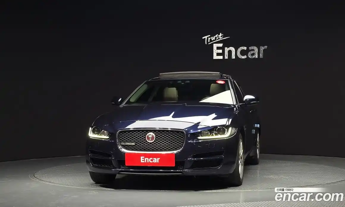 Jaguar XE 2017 2.0 гидро в Москве № 1283510, фото 3