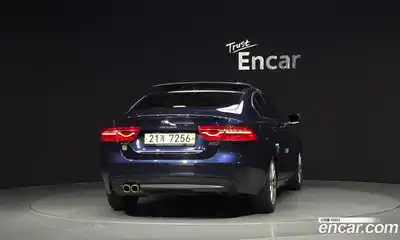 Jaguar XE 2017 2.0 гидро в Москве № 1283510, миниатюра 4