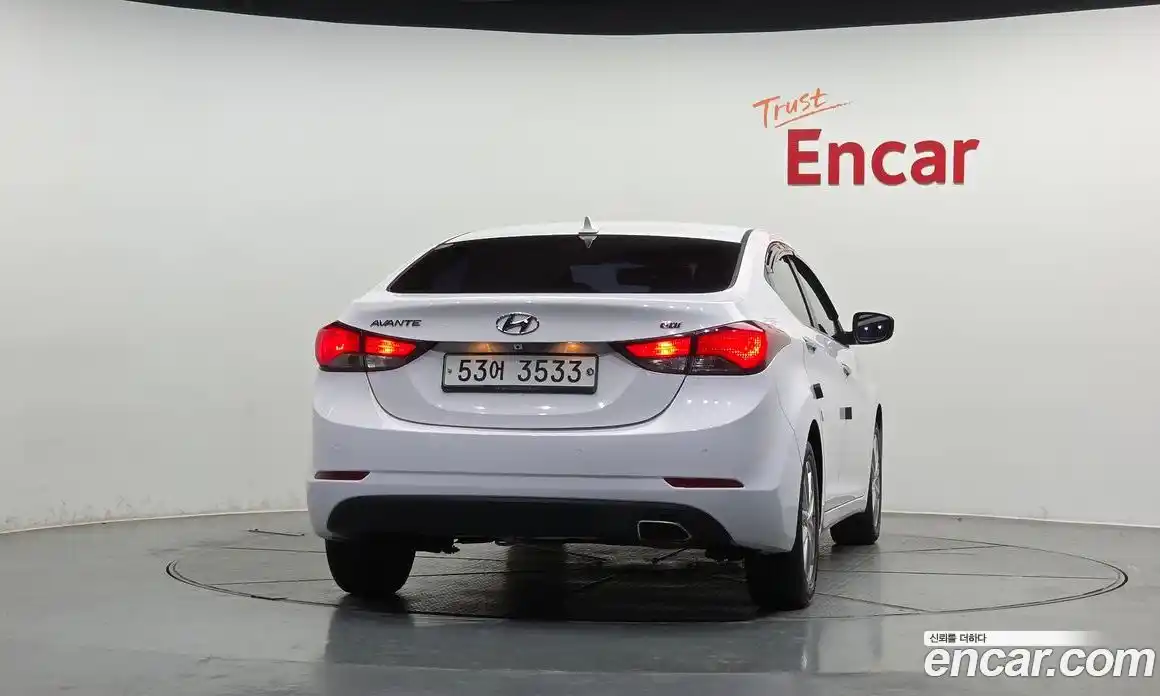 Hyundai Avante 2014 1.6 гидро в Москве № 1288352, фото 4