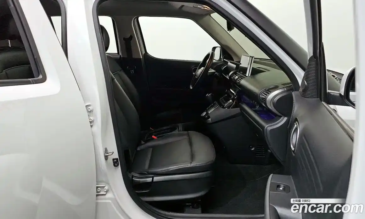 Hyundai Casper 2022 1.0 Автомат в Москве № 1288474, фото 11