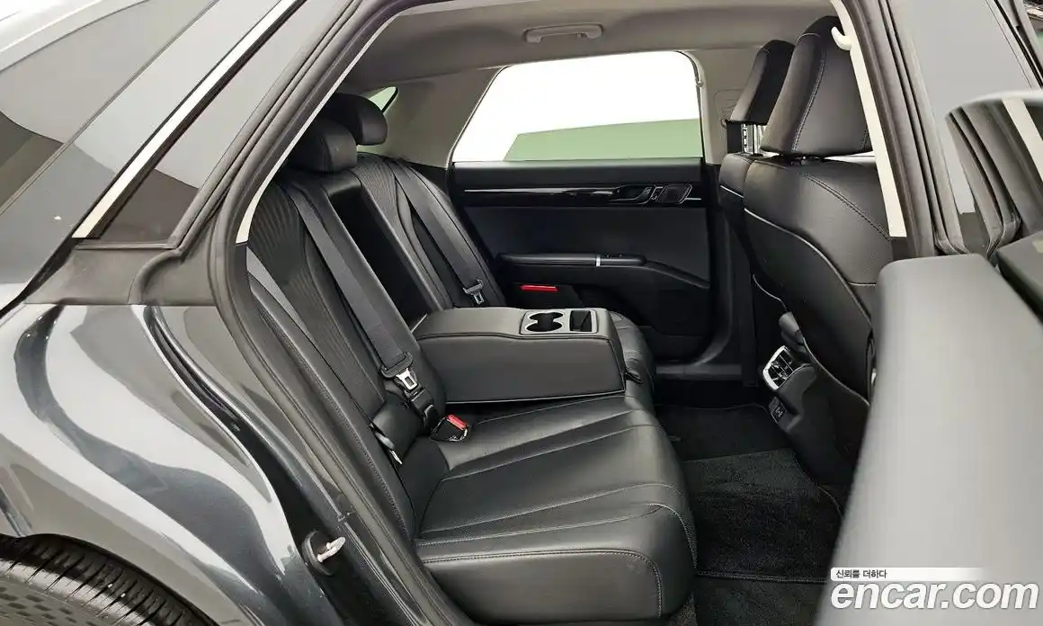 Hyundai Grandeur 2023 2.5 Автомат в Москве № 1288631, фото 11