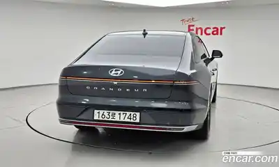 Hyundai Grandeur 2023 2.5 Автомат в Москве № 1288631, миниатюра 4