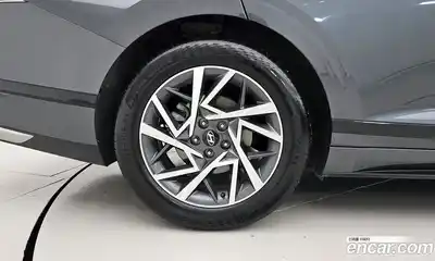 Hyundai Grandeur 2023 2.5 Автомат в Москве № 1288631, миниатюра 5