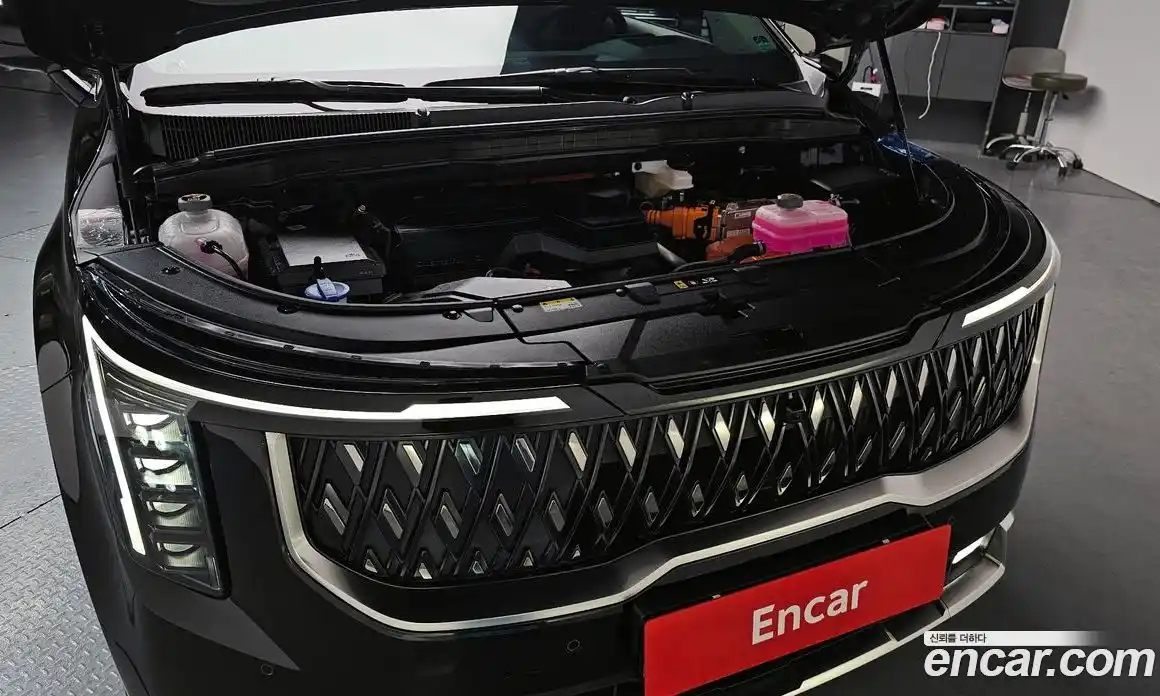 Kia Canival 2025 1.6 Автомат в Москве № 1288784, фото 5