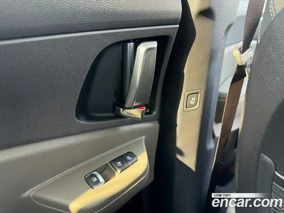 Kia Canival 2025 1.6 Автомат в Москве № 1288787, фото 16