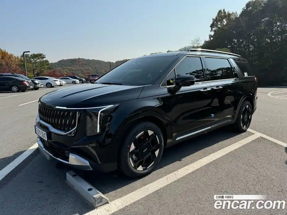 Kia Canival 2025 1.6 Автомат в Москве № 1288787, фото 3