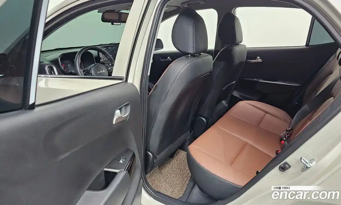 Kia Morning 2023 1.0 Автомат в Москве № 1288833, фото 11