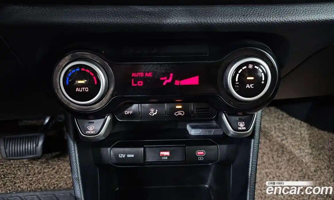 Kia Morning 2023 1.0 Автомат в Москве № 1288833, фото 17