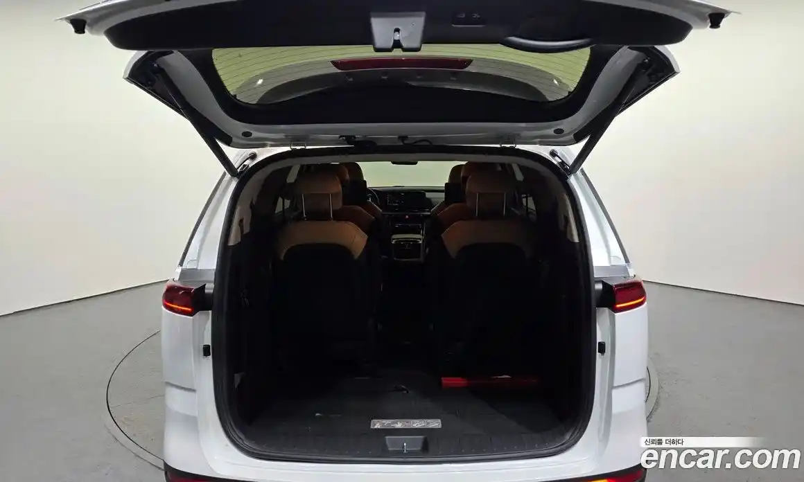 Kia Canival 2021 2.2 Автомат в Москве № 1288953, фото 20