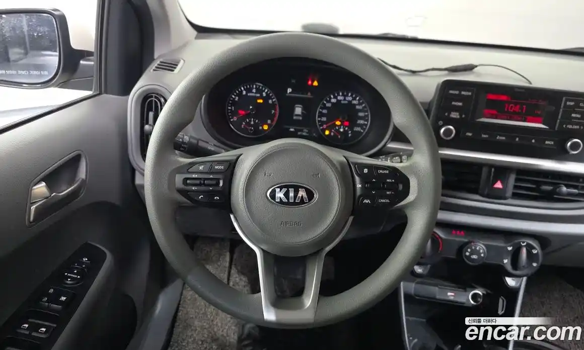 Kia Morning 2021 1.0 Автомат в Москве № 1288987, фото 13