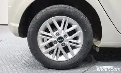 Kia Morning 2021 1.0 Автомат в Москве № 1288987, миниатюра 5