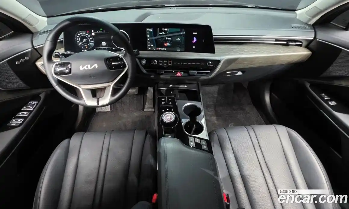 Kia K8 2024 2.5 Автомат в Москве № 1289000, фото 6