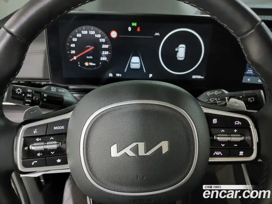 Kia Canival 2024 2.2 Автомат в Москве № 1289041, фото 17