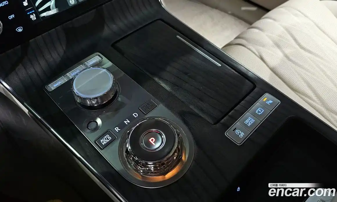 Genesis G80 2024 2.5 Автомат в Москве № 1289093, фото 9