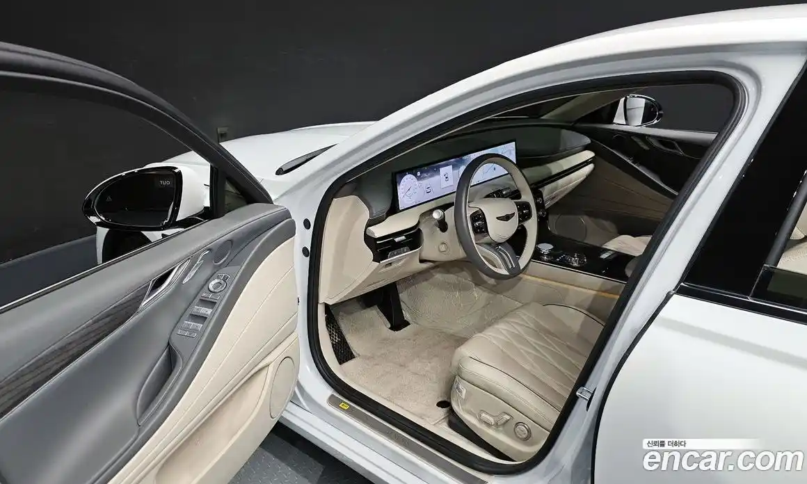 Genesis G80 2024 2.5 Автомат в Москве № 1289093, фото 10