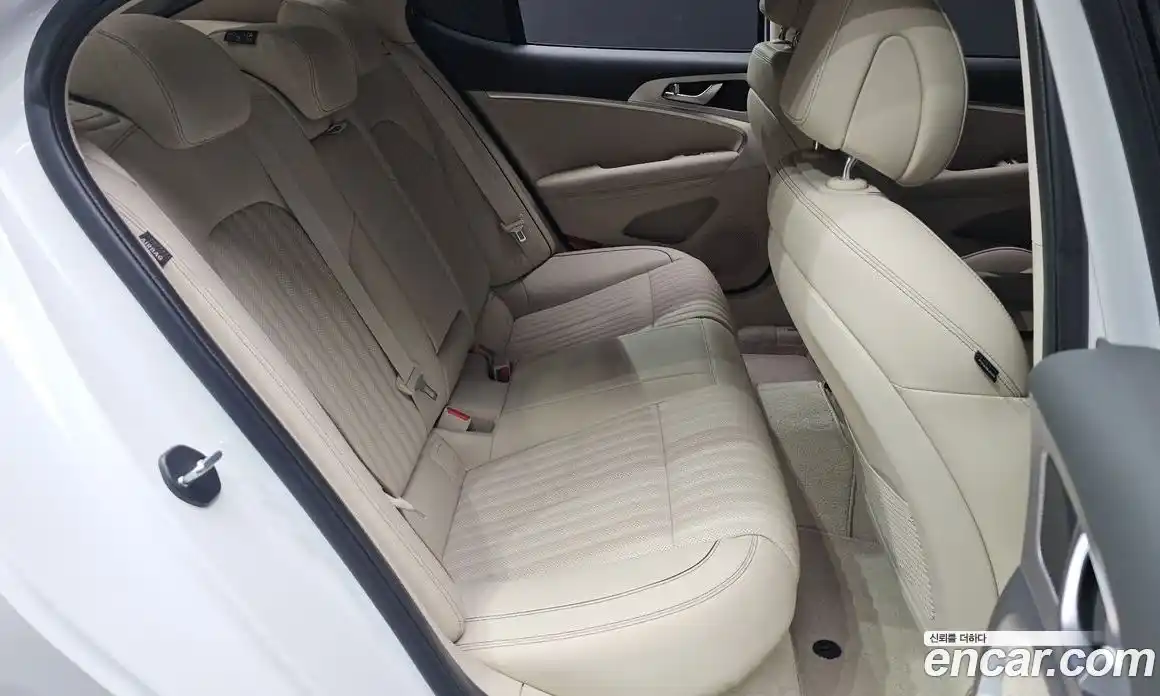 Genesis G70 2021 3.3 Автомат в Москве № 1289130, фото 12