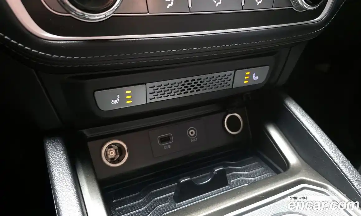 SsangYong Rexton 2018 2.2 Автомат в Москве № 1289531, фото 18