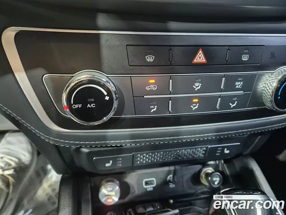 SsangYong Rexton 2018 2.2 Автомат в Москве № 1289685, фото 12