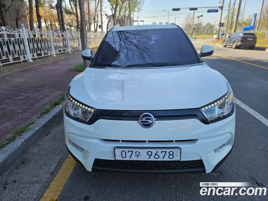 SsangYong TIBOLI 2017 1.6 Автомат в Москве № 1289791, фото 1