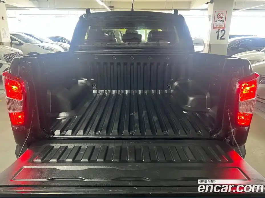 SsangYong Rexton 2018 2.2 Автомат в Москве № 1289793, фото 20