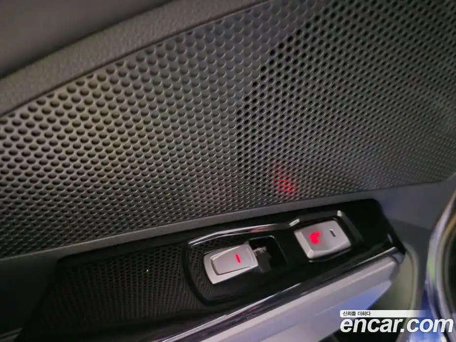 SsangYong TIBOLI 2015 1.6 Автомат в Москве № 1289815, фото 16