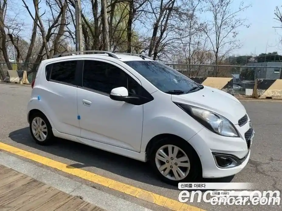 Chevrolet Spark 2015 1.0 Автомат в Москве № 1290007, фото 1