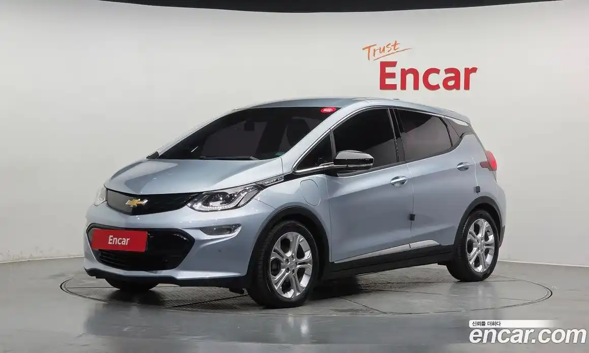 Chevrolet Bolt EV 2018 0.2 Автомат в Москве № 1290050, фото 1