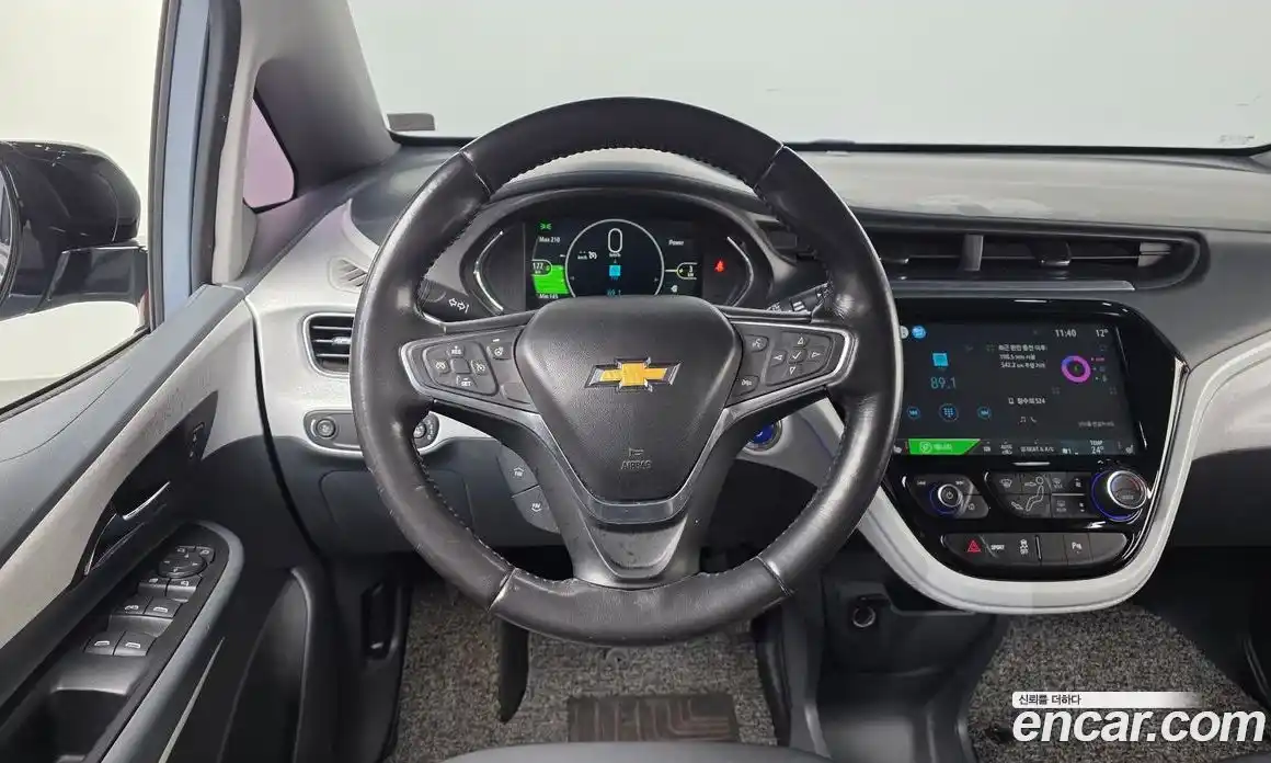 Chevrolet Bolt EV 2018 0.2 Автомат в Москве № 1290050, фото 13