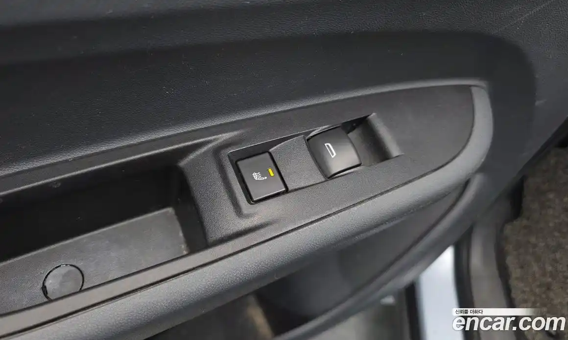 Chevrolet Bolt EV 2018 0.2 Автомат в Москве № 1290050, фото 19