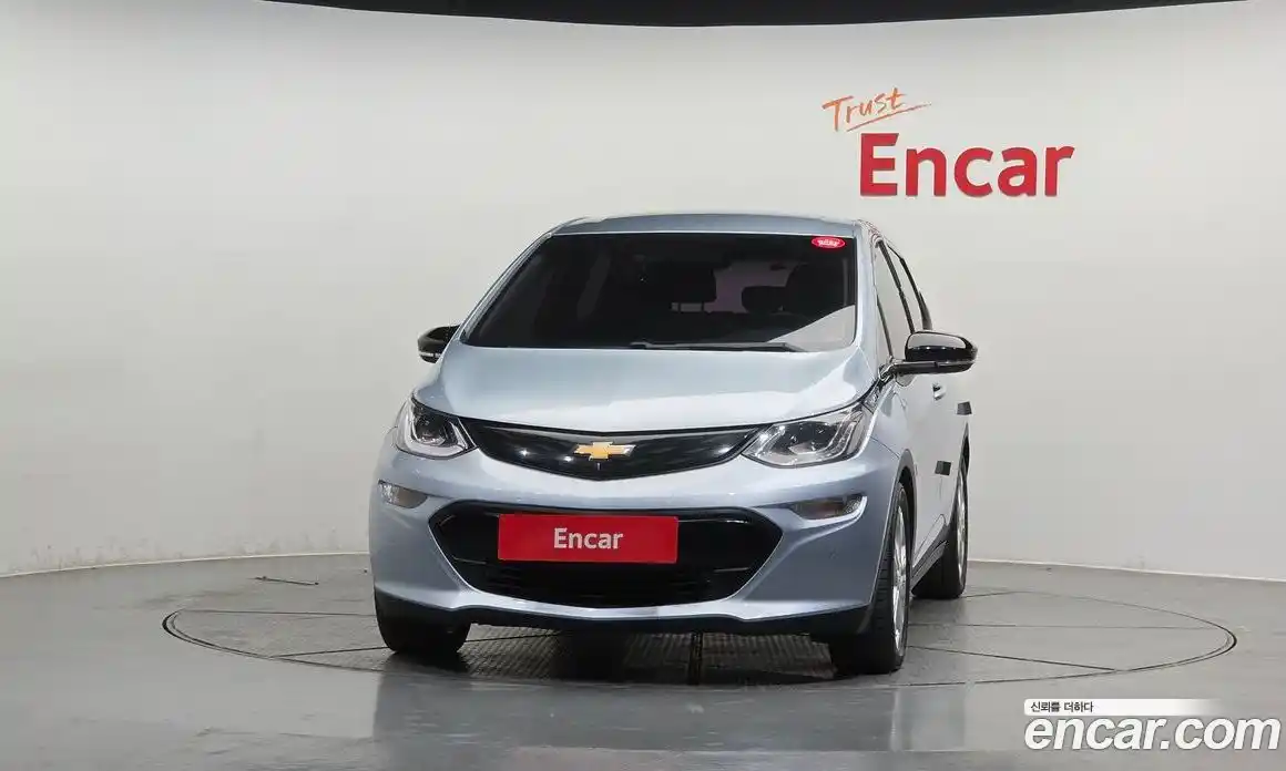 Chevrolet Bolt EV 2018 0.2 Автомат в Москве № 1290050, фото 3
