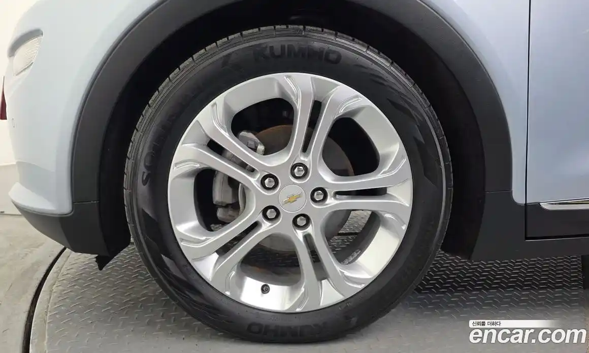 Chevrolet Bolt EV 2018 0.2 Автомат в Москве № 1290050, фото 5