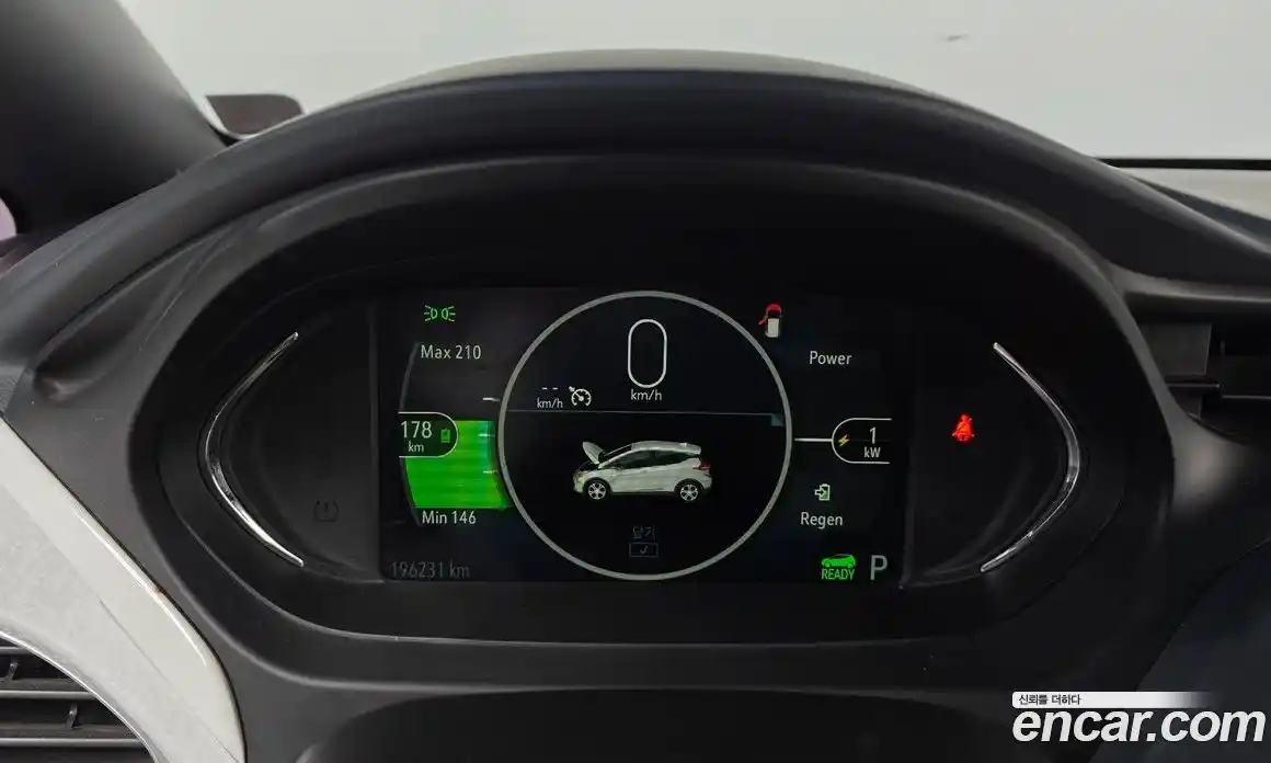 Chevrolet Bolt EV 2018 0.2 Автомат в Москве № 1290050, фото 8