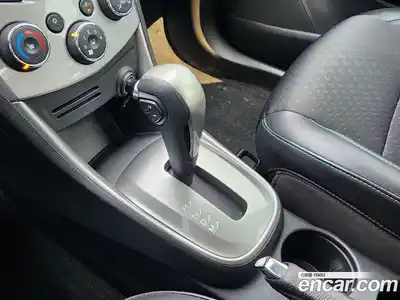 Chevrolet Trax 2014 1.4 Автомат в Москве № 1290145, миниатюра 11