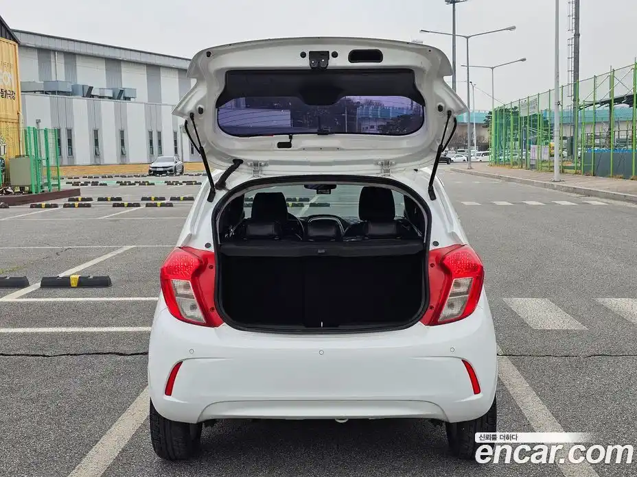 Chevrolet Spark 2018 1.0 Автомат в Москве № 1290180, фото 7