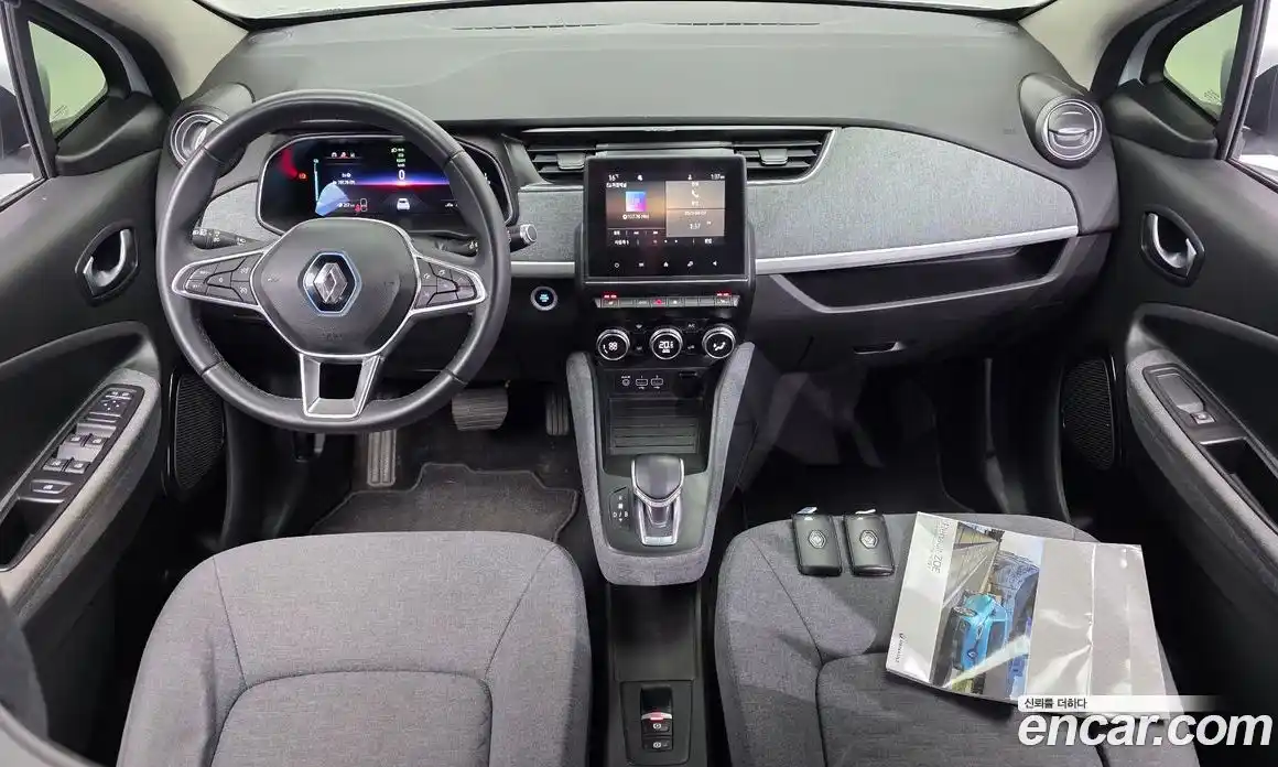 Renault Zoe 2021 0.2 гидро в Москве № 1290328, фото 7