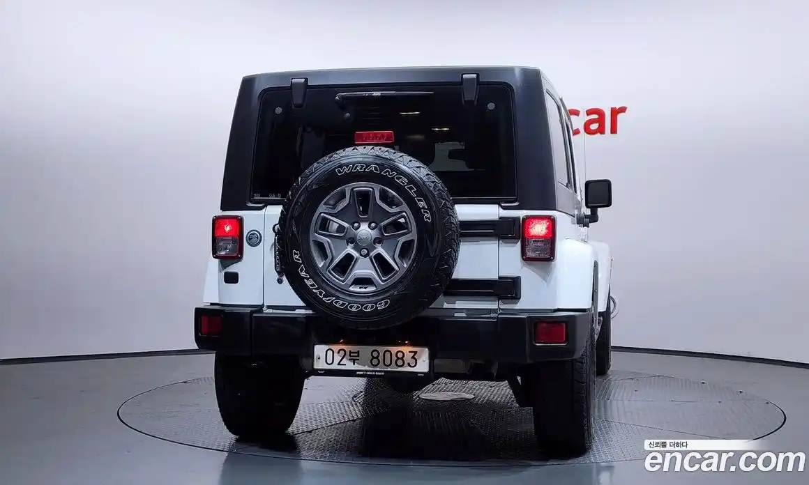 Jeep Wrangler 2017 3.6 гидро в Москве № 1290882, фото 4
