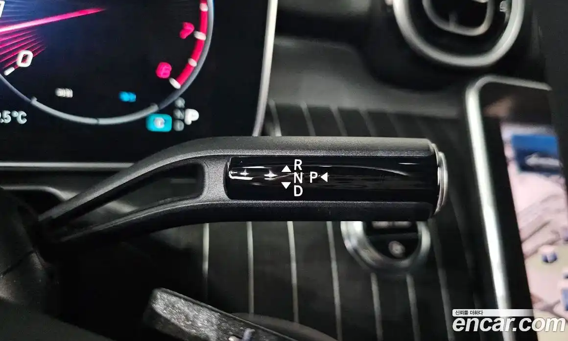 Mercedes-Benz C-Class 2024 2.0 гидро в Москве № 1290989, фото 9