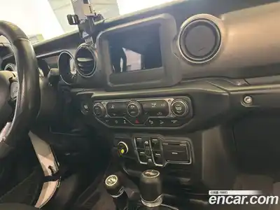 Jeep Wrangler 2020 2.0 гидро в Москве № 1291451, миниатюра 6