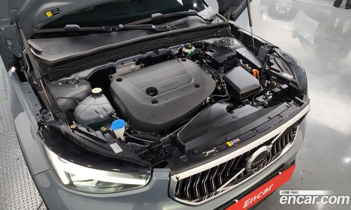 Volvo XC40 2023 2.0 гидро в Москве № 1292248, фото 6