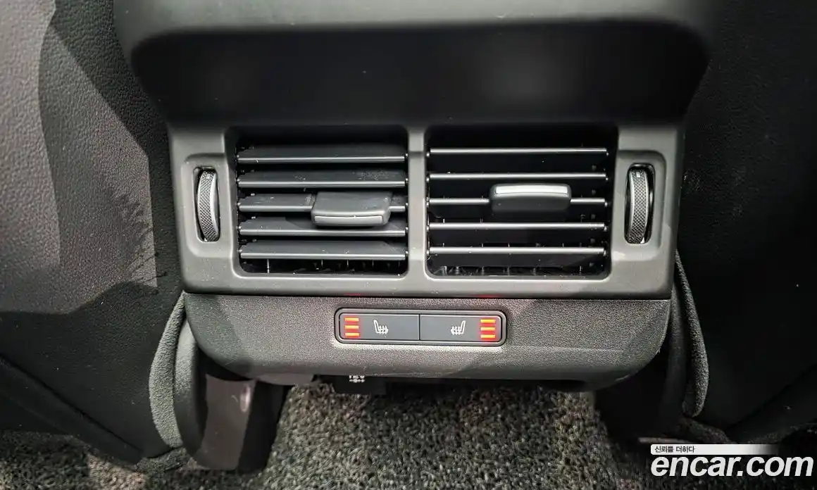 Land Rover Range-Rover Evoque 2020 2.0 гидро в Москве № 1292980, фото 18