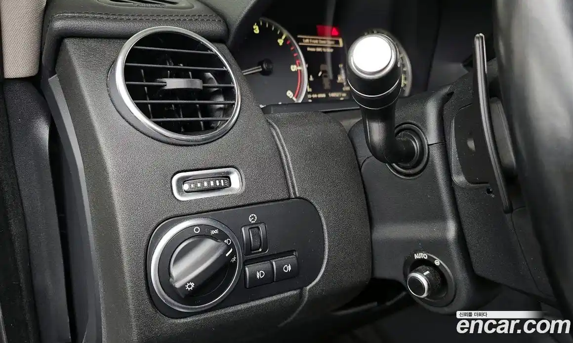 Land Rover Discovery 2015 3.0 гидро в Москве № 1293122, фото 14