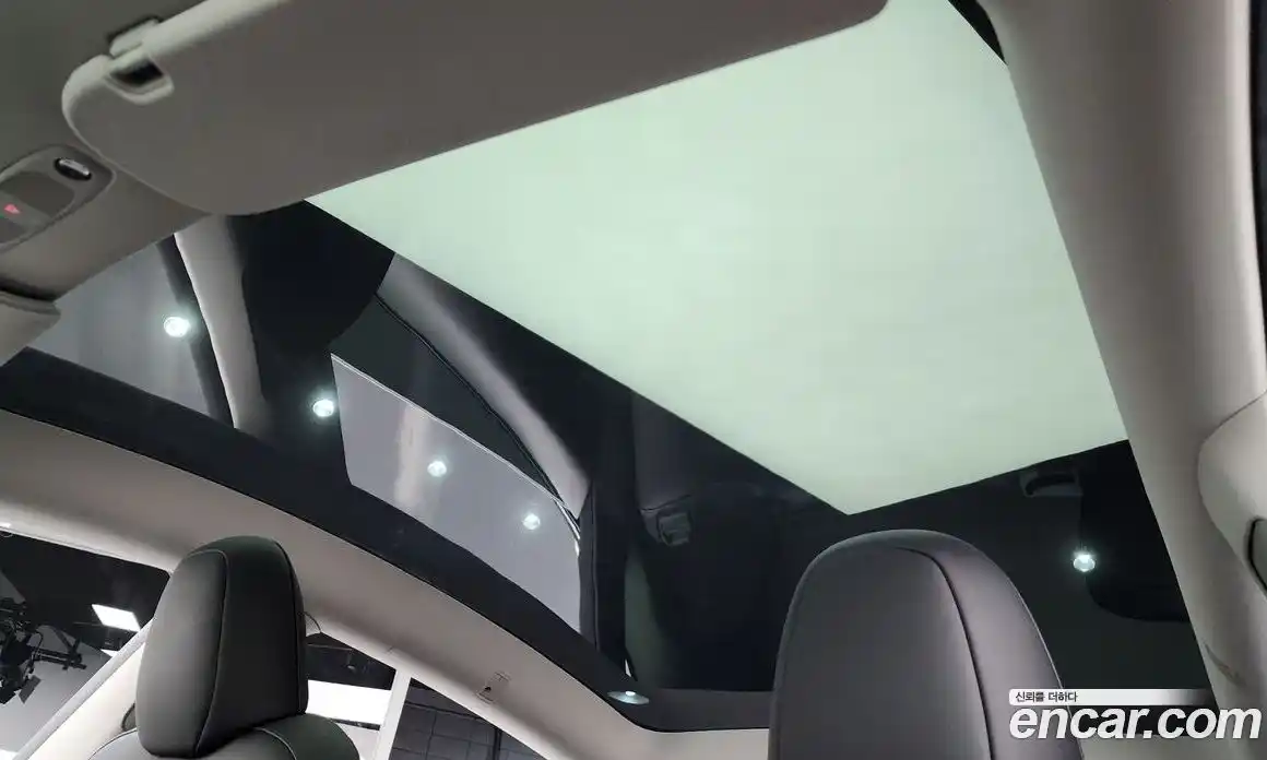 Tesla Model Y 2024 0.2 гидро в Москве № 1293687, фото 18