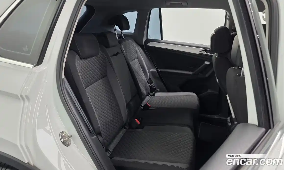 Volkswagen Tiguan 2018 2.0 гидро в Москве № 1293874, фото 12